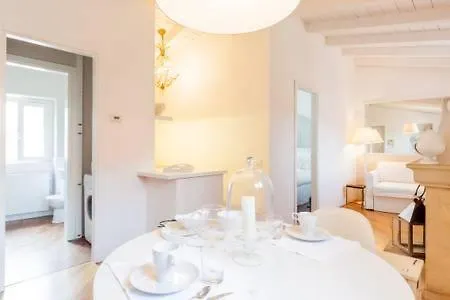 Di Punto In Bianco * Verona