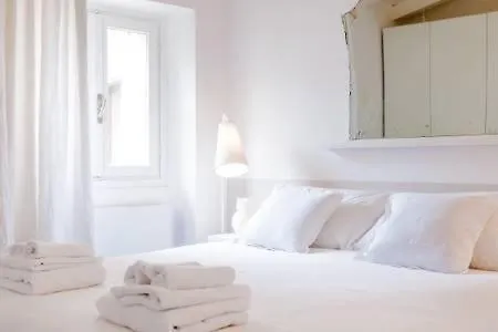 Di Punto In Bianco Appartement Vérone