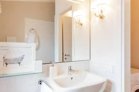 Di Punto In Bianco *